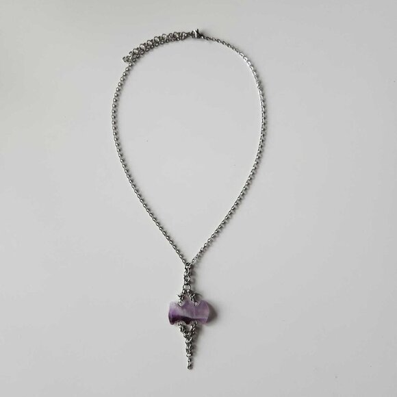 Gothic Victorian purple quartz chainmail necklace with a small silver chain - Picture 7 of 9